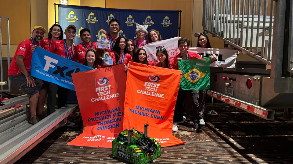 Amigos Droids conquista prêmio máximo em torneio internacional nos EUA com robô inovador e impacto social no Brasil