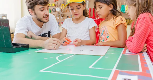 A importância das atividades maker e de trabalhos manuais para o desenvolvimento das crianças